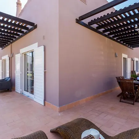 Coolhouses Algarve, Casa Das Amendoeiras, V4 * Luz